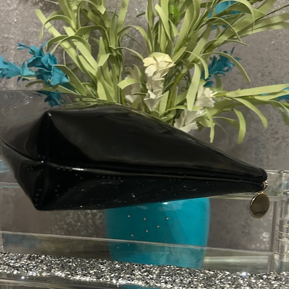 YVES SAINT LAURENT Beauté Black Cosmetic Pouch - Picture 5 of 9